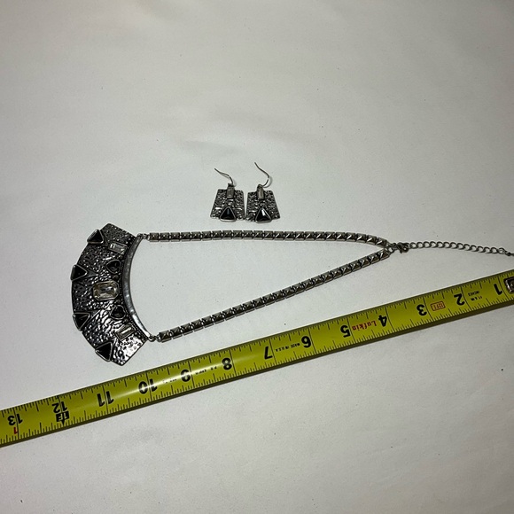 Handmade Silver Tone Statement necklace and matching Earring Set - Picture 4 of 4